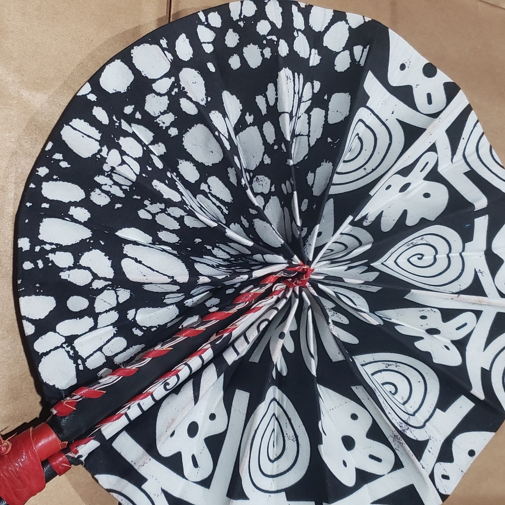 Stylish Black and White Folding Hand Fan